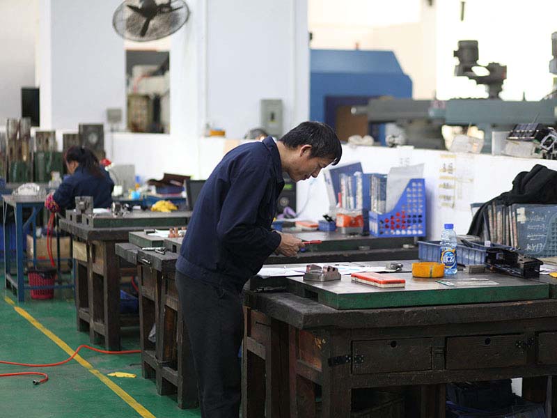 模具（jù）設計（jì）中排氣槽的重要性