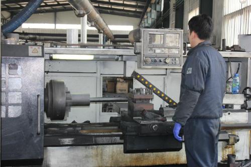 注塑模具製造滑塊彎銷式側向分型（xíng）抽（chōu）芯（xīn）機構
