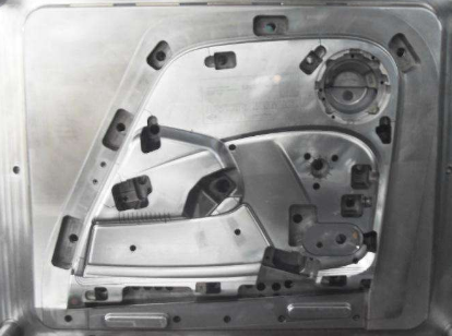 汽車模具廣義上和狹義上的區分_一区二区三区国产模具